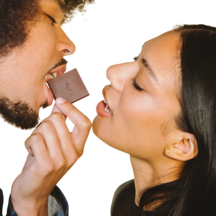 Oh Collective Date Night Chocolates Dark Chocolate Strawberry – Erotisch Snoep